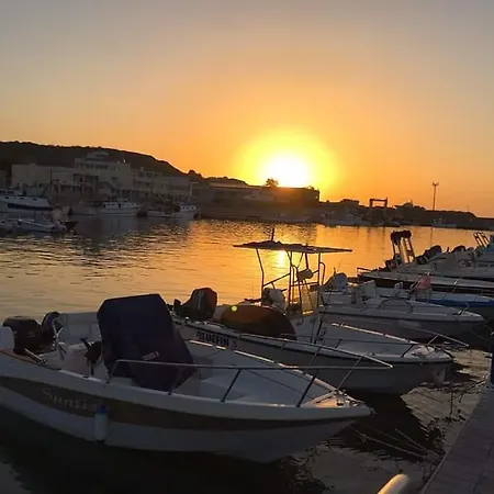 Al Giglio - 4* كارياتي